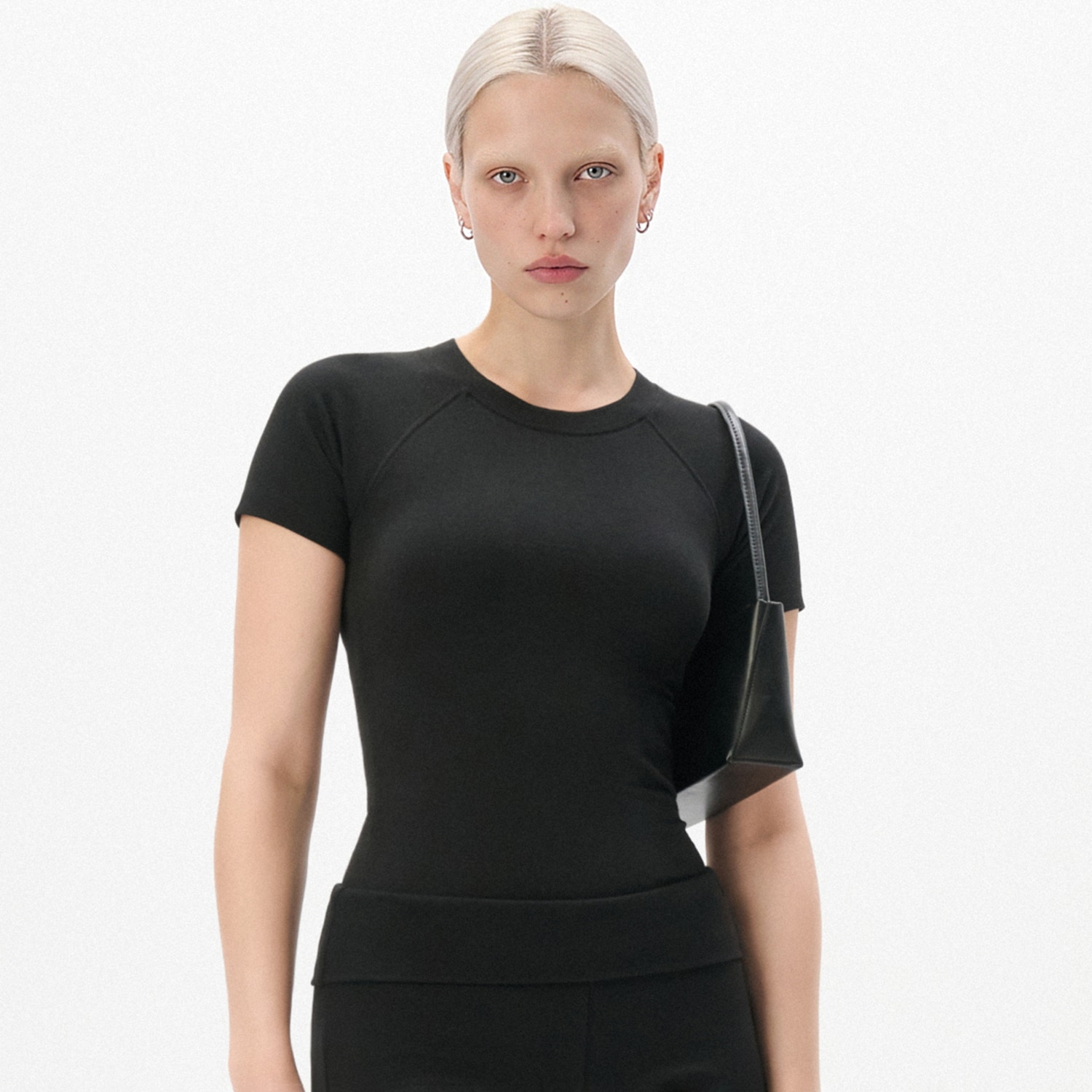 Cropp - Изчистена тениска - черeн