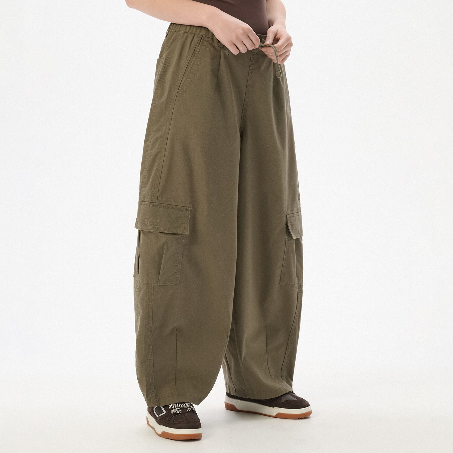 Cropp - Baggy панталони - кафеникаво зелено