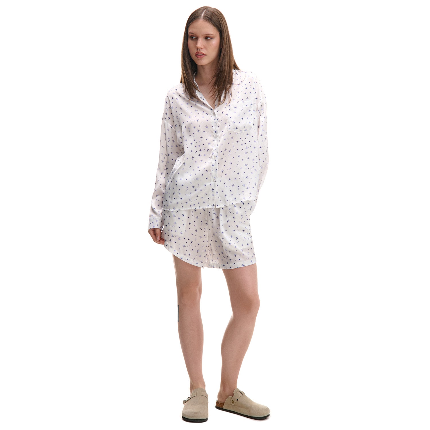 Cropp - Къси панталонки с щампа - бял