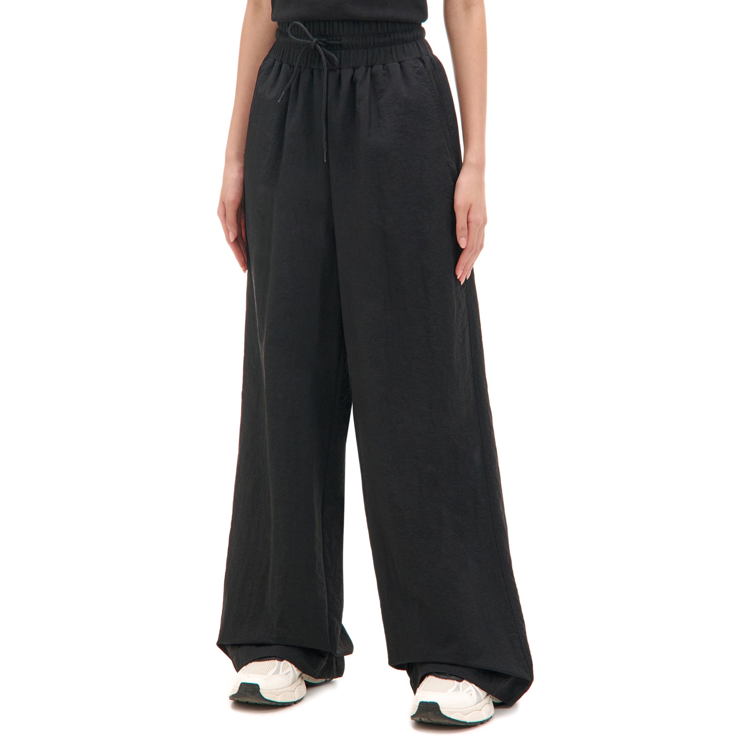 Cropp - Панталони с широк крачол - черeн