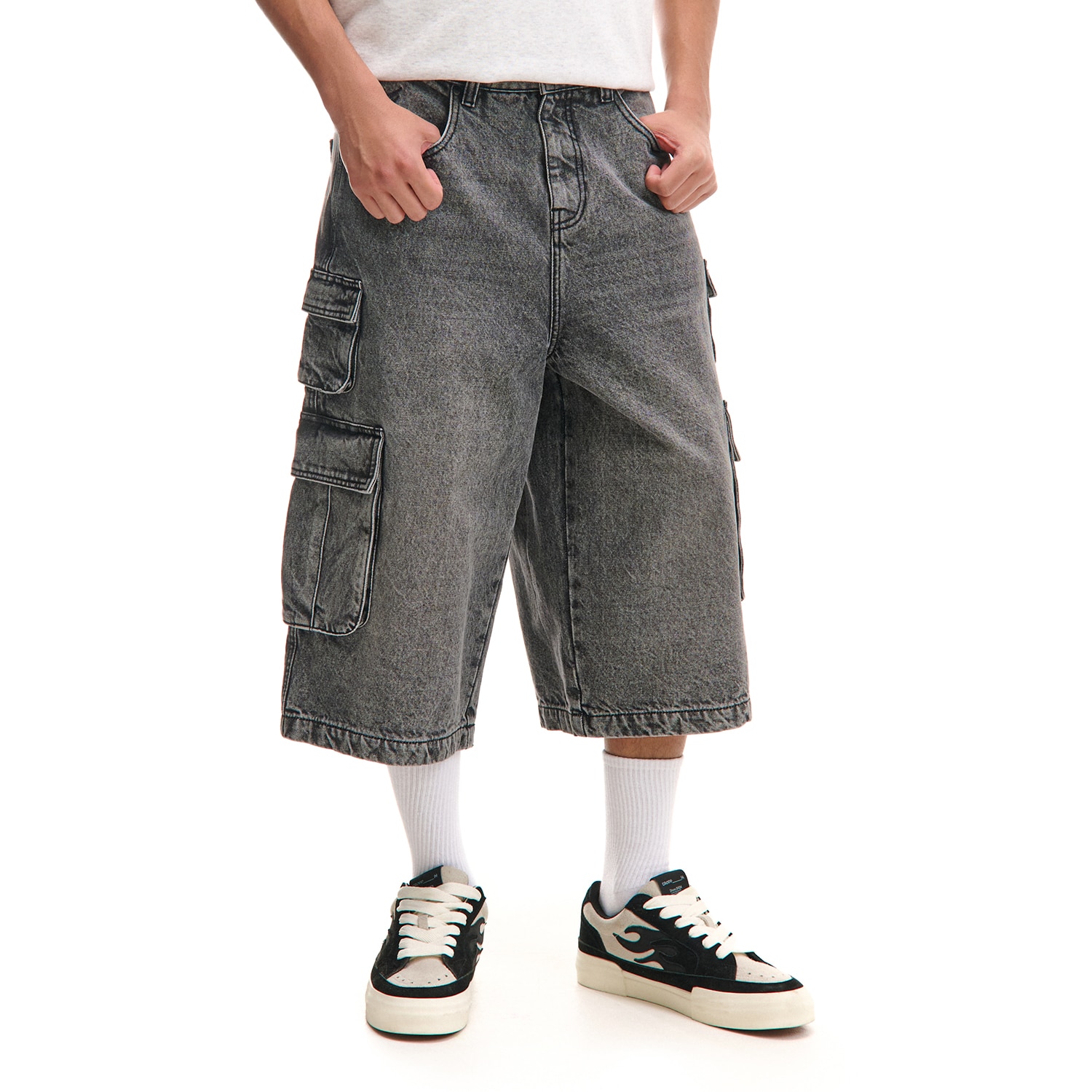 Cropp - Дънкови къси панталони - сив