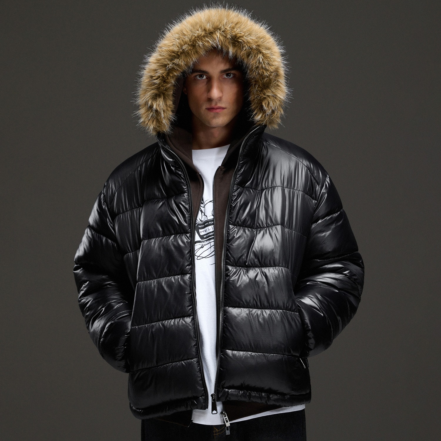 Cropp - Капитонирано яке puffer с качулка - черeн