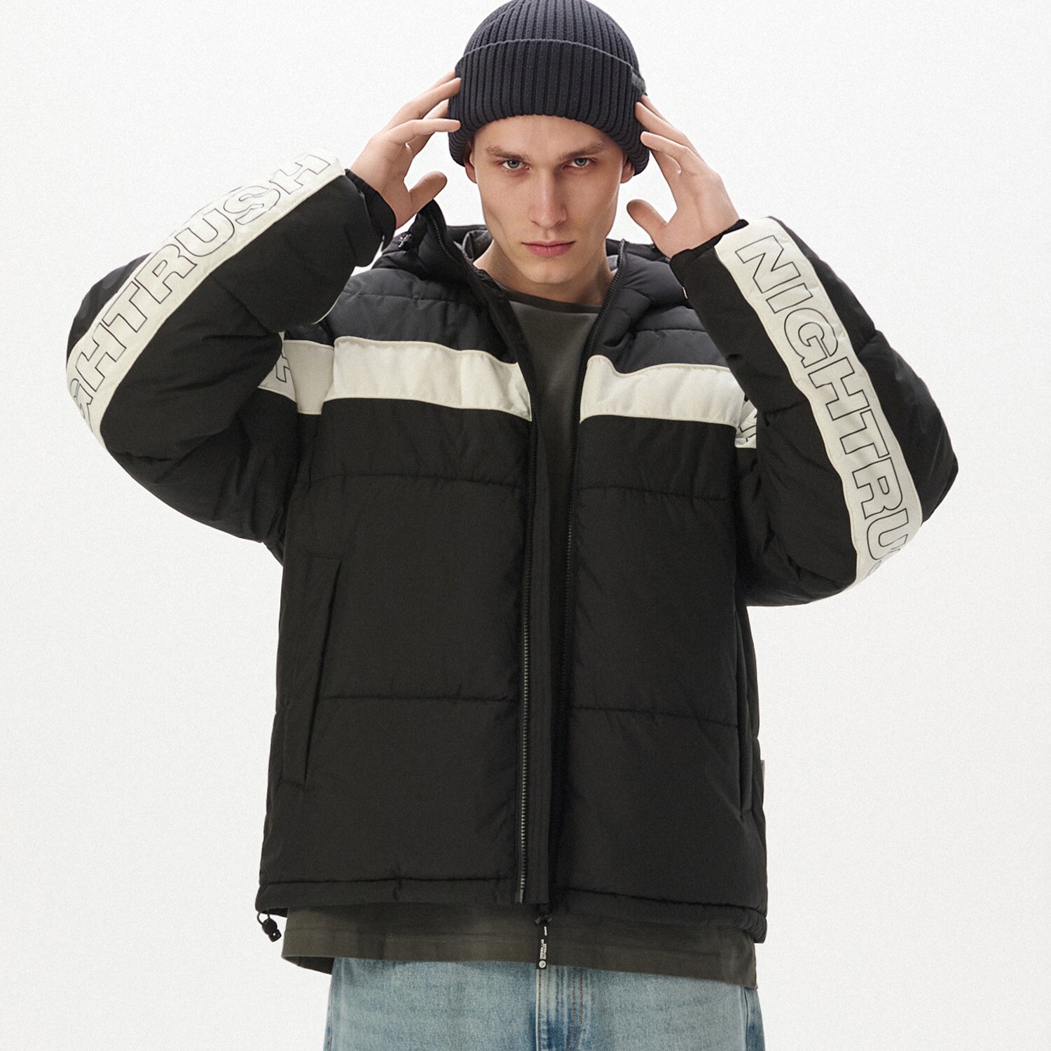 Cropp - Капитонирано яке puffer с качулка - черeн
