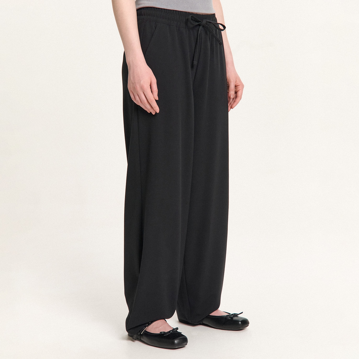 Cropp - Kalhoty baggy - černý