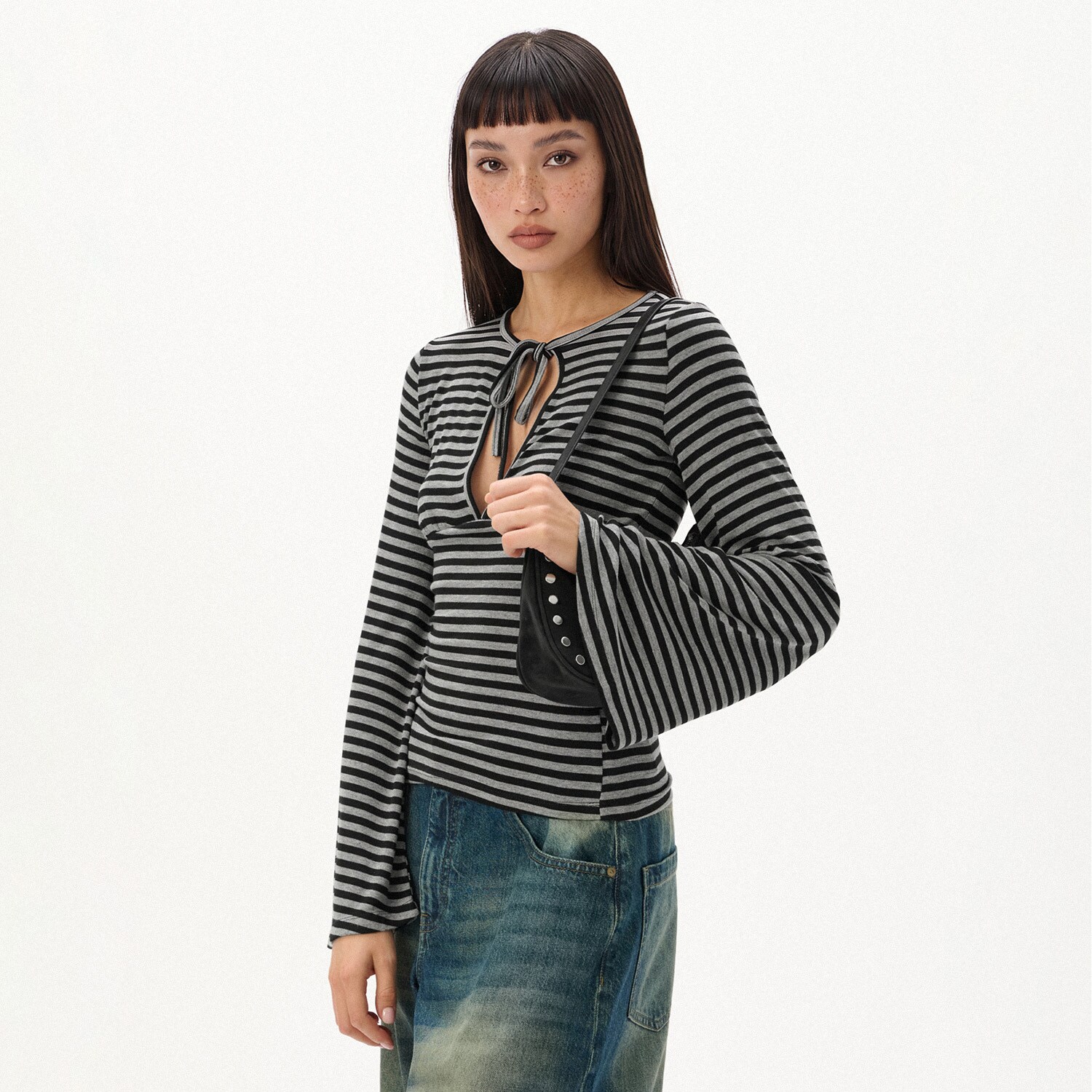 Cropp - Bluza na vezanje - tamnosivo
