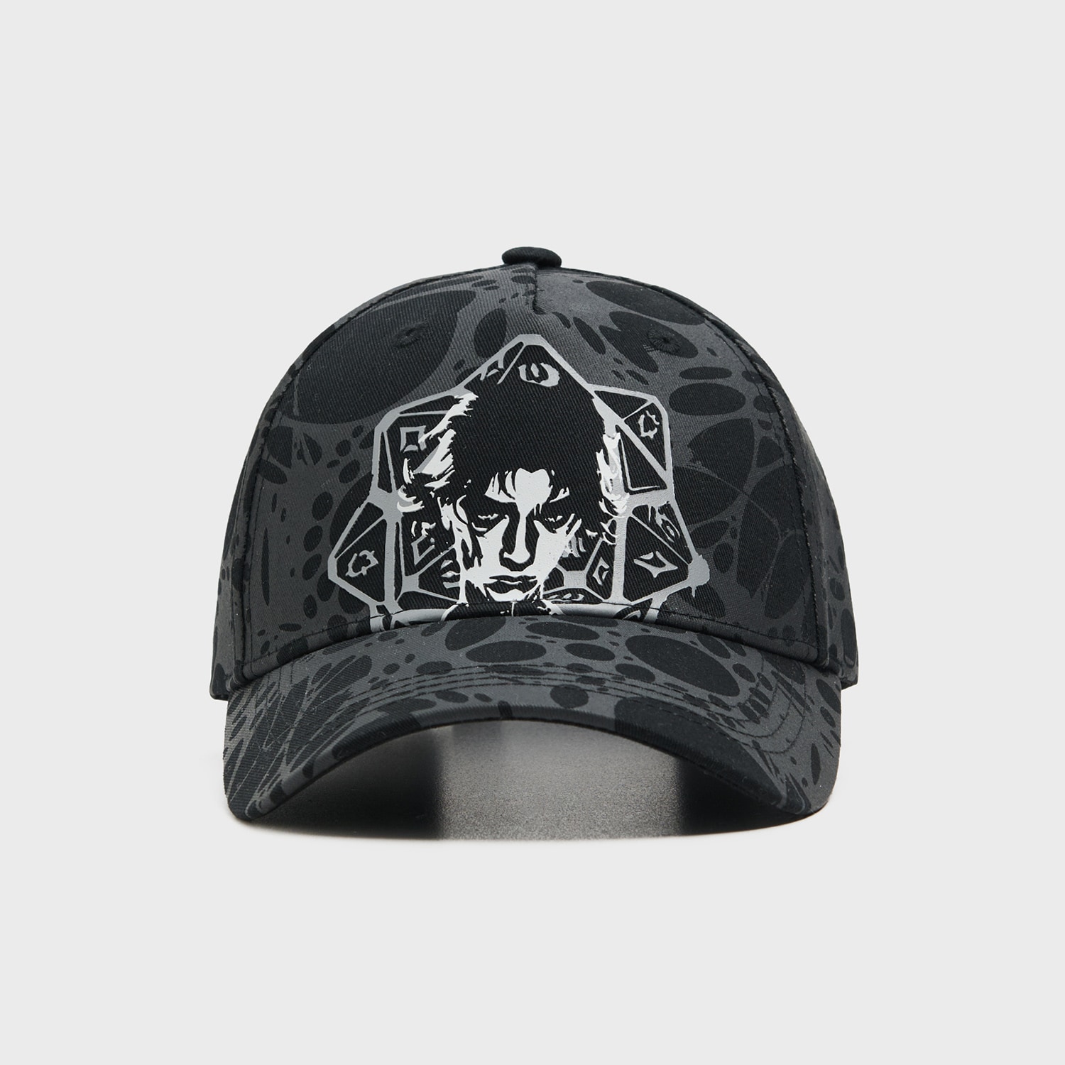 Cropp - Kapa s printom Victor Arcane - tamnosivo