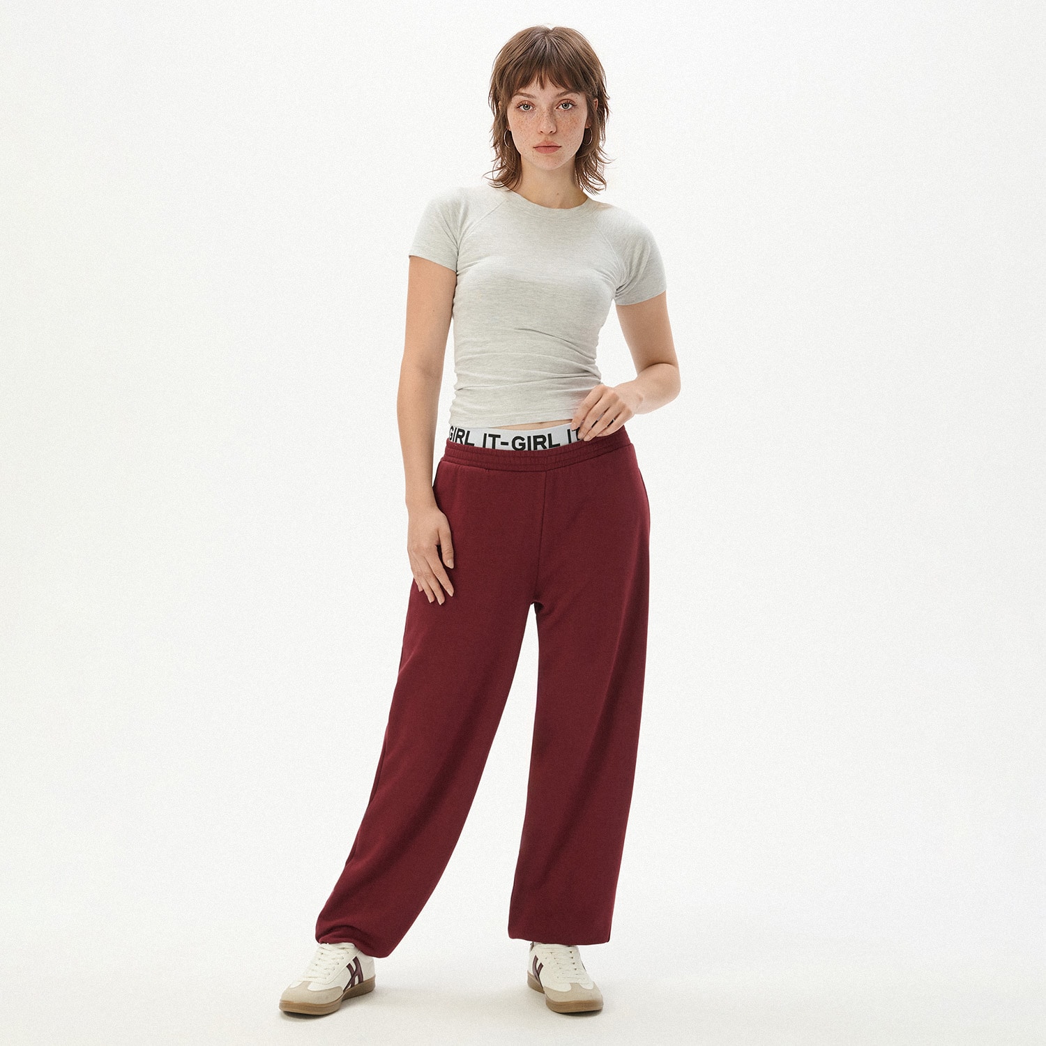 Cropp - Sportske jogger hlače - boja kestena