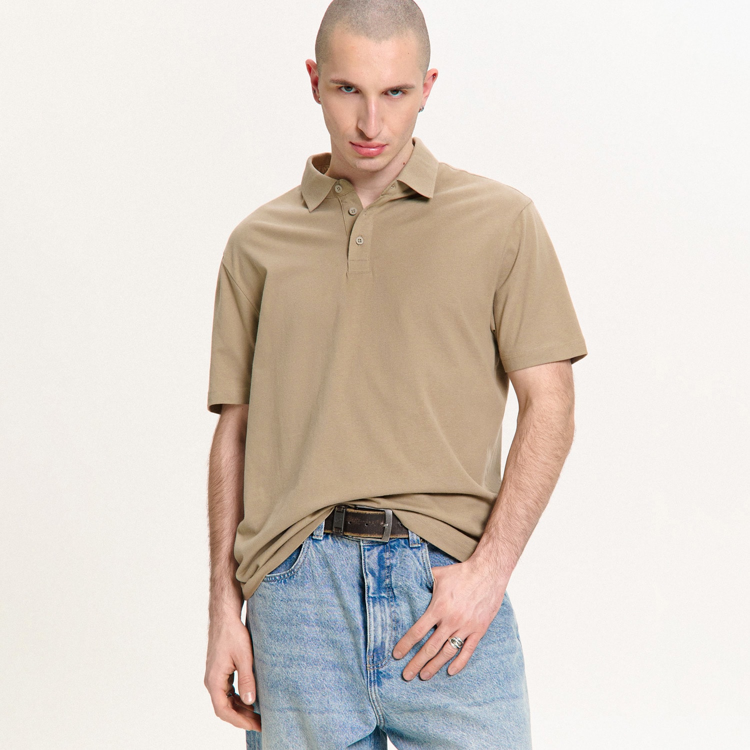 Cropp - Basic pamučna polo-majica - bež