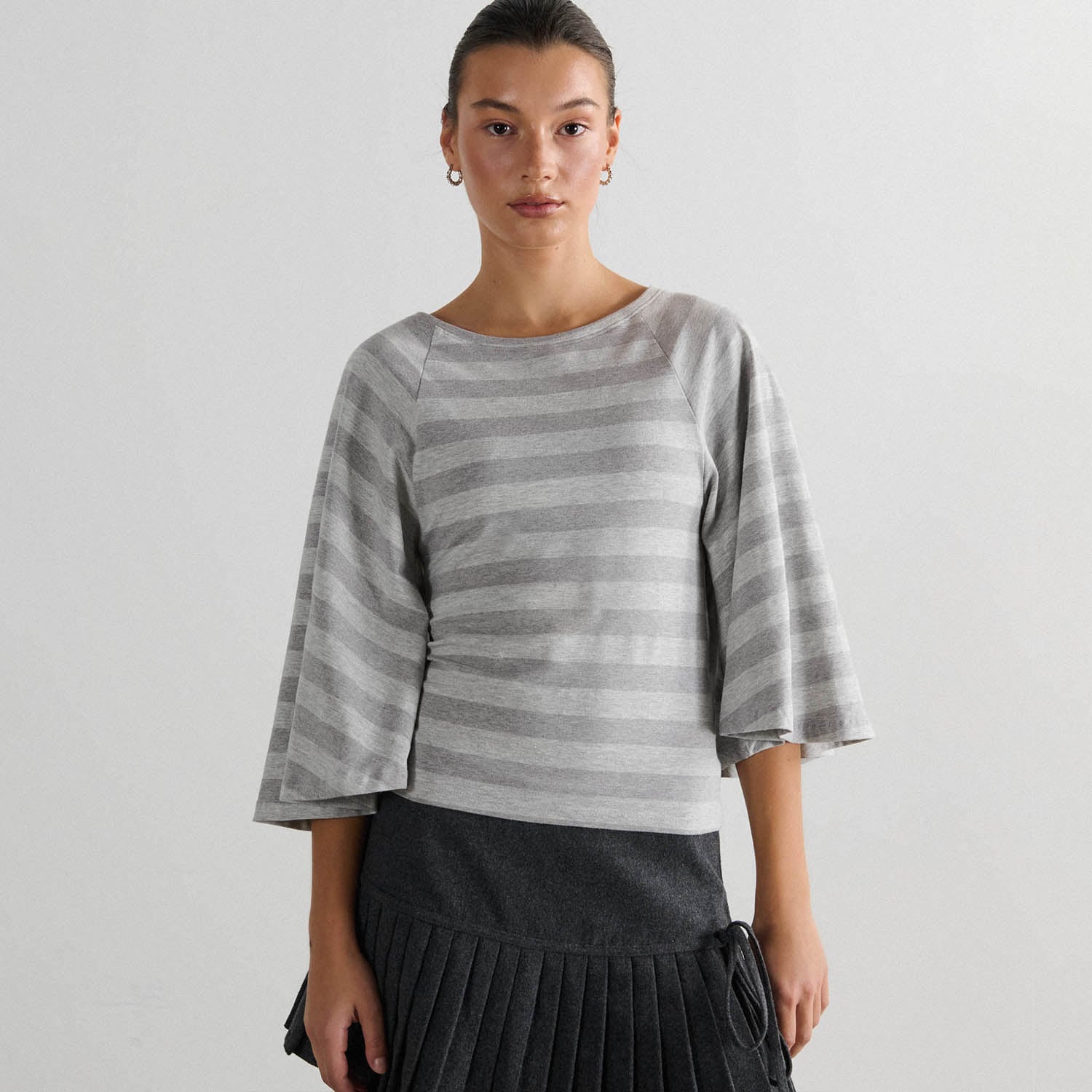 Cropp - Prugasta bluza - svijetlo siva