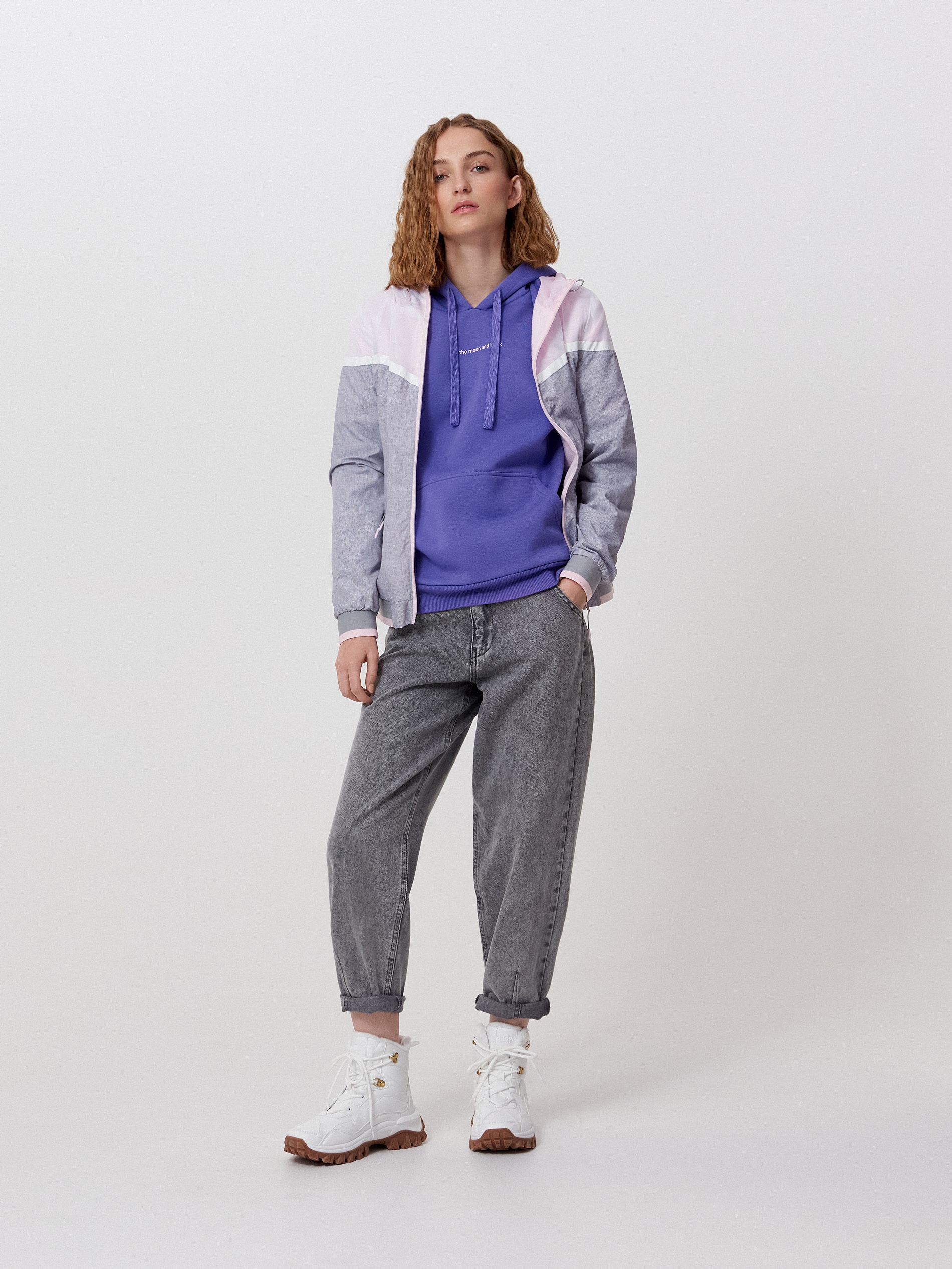 Športová bunda s kapucňou