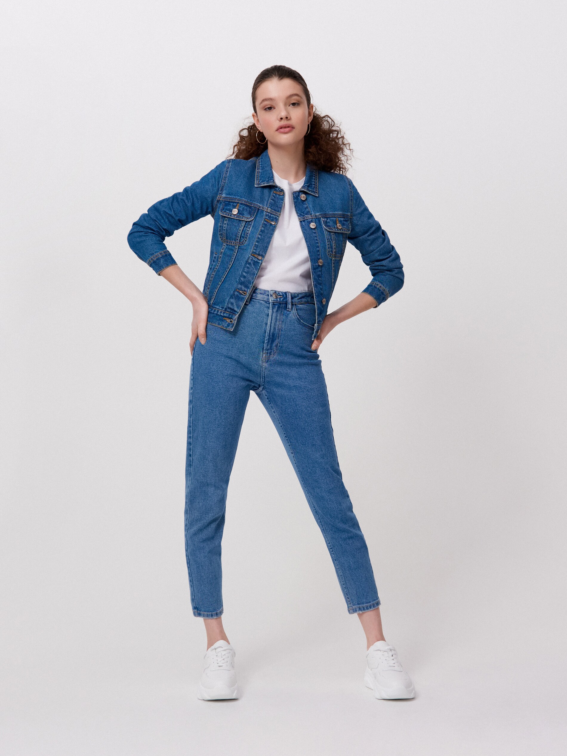 Denimová bunda s vypraným efektom
