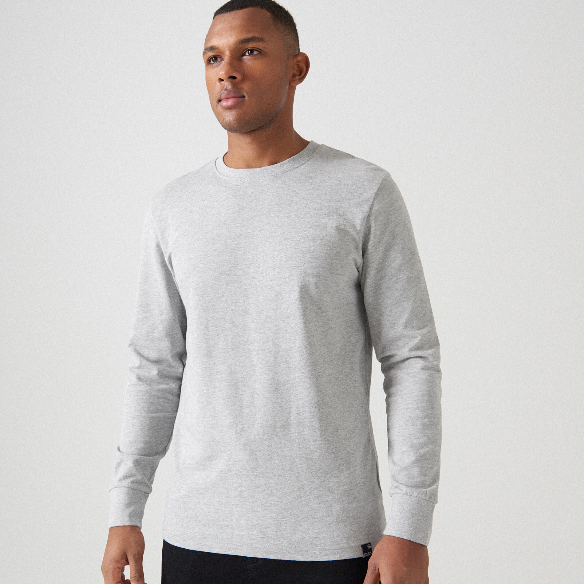 Basic tričko s dlhými rukávmi