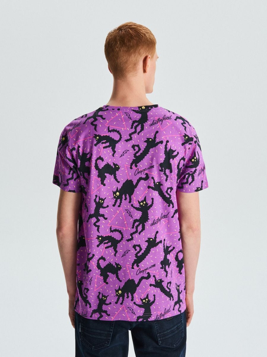 cat pattern t shirt