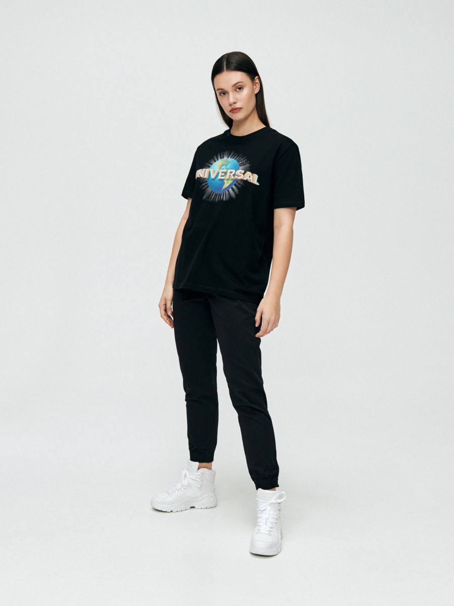 Universal T-shirt, CROPP, XM000-99X
