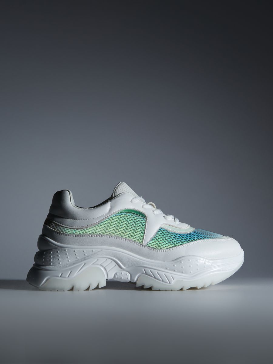 chunky sneakers cropp