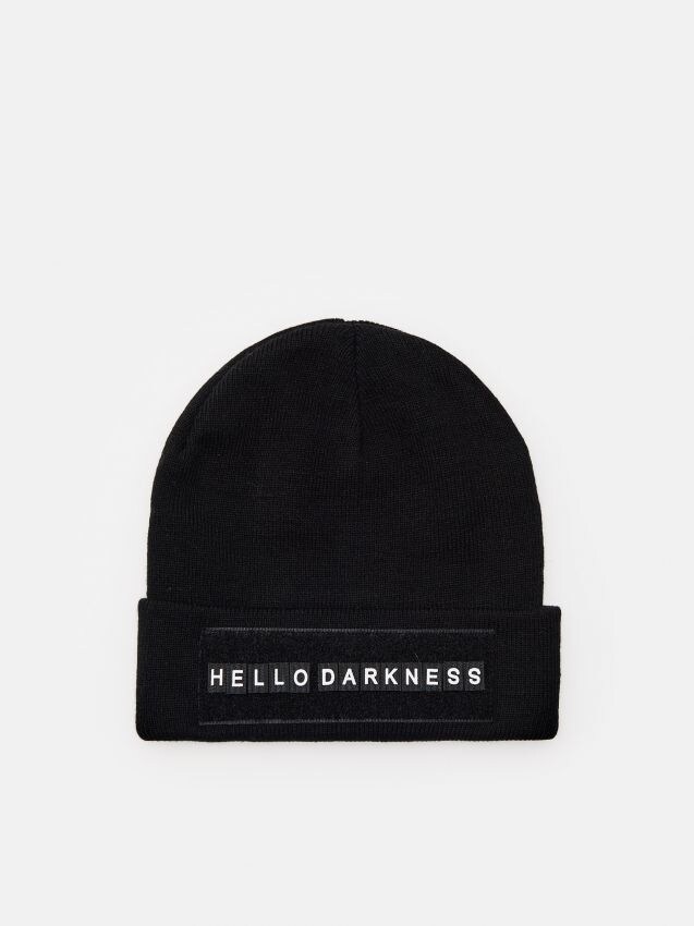 Czapka z naszywką - czarny - 5883A-99X - CROPP