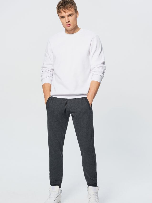 Knitted joggers - grey - UW708-90M - CROPP