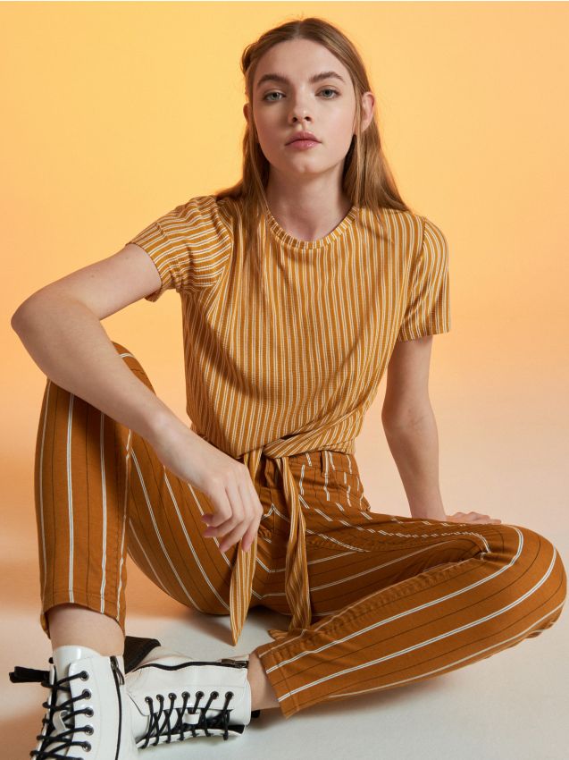 Short blouse with tie detail - white - VT005-00X - CROPP