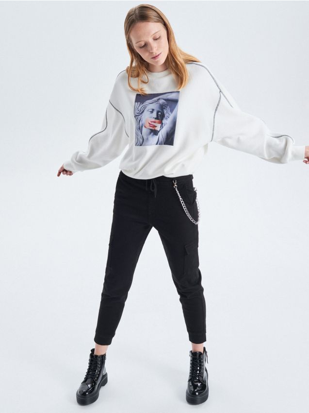 Joggers with chain detail  - black - VU552-99X - CROPP