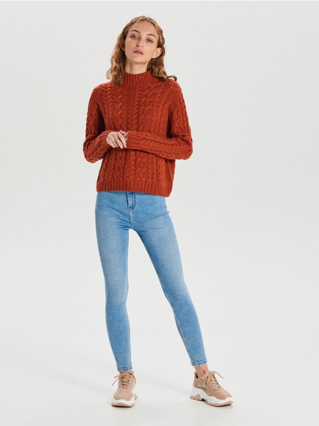 Pulover cu împletitură tip cosiță - maro - WB910-88X - CROPP