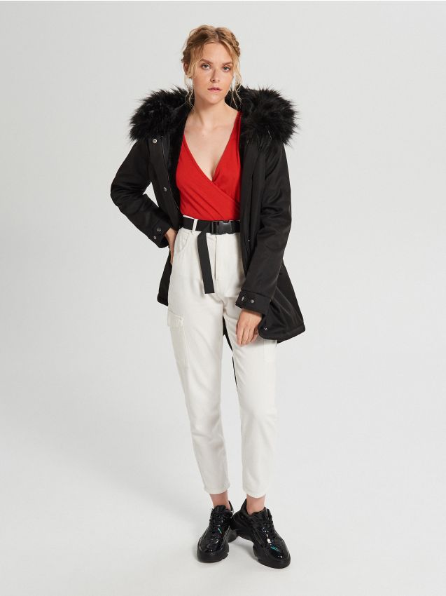 Palton călduros cu glugă - negru - WG311-99X - CROPP