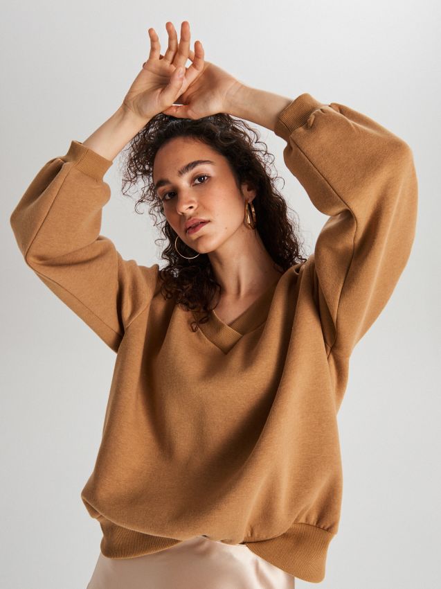 Oversize sweatshirt - beige - WM669-80X - CROPP