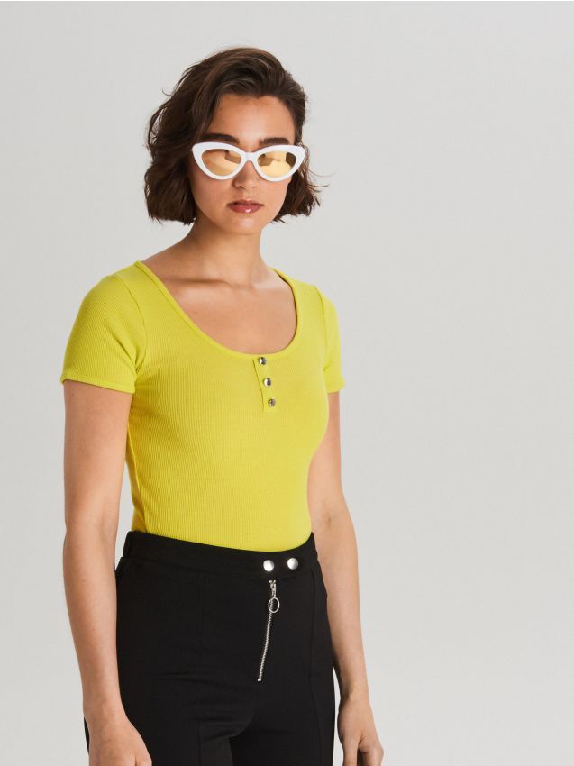 Bluză din tricot striat, cu nasturi - verde - WV253-71X - CROPP