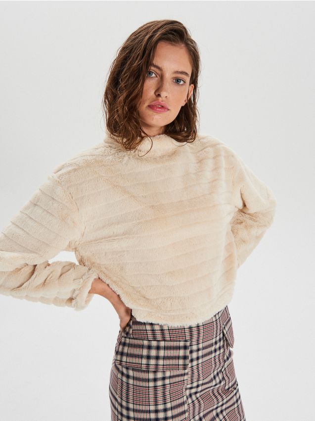 Faux fur blouse - ivory - WZ196-02X - CROPP