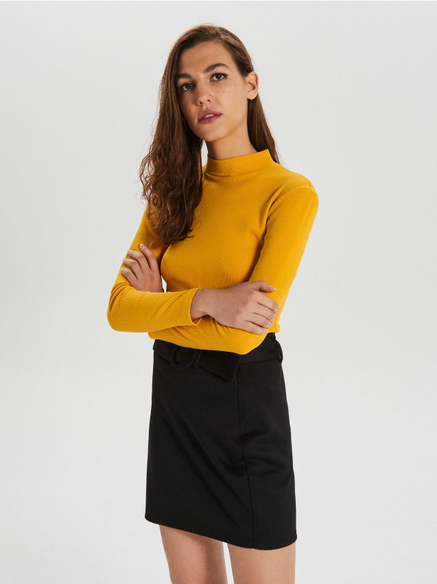 Fustă mini cu centură - negru - XF620-99X - CROPP