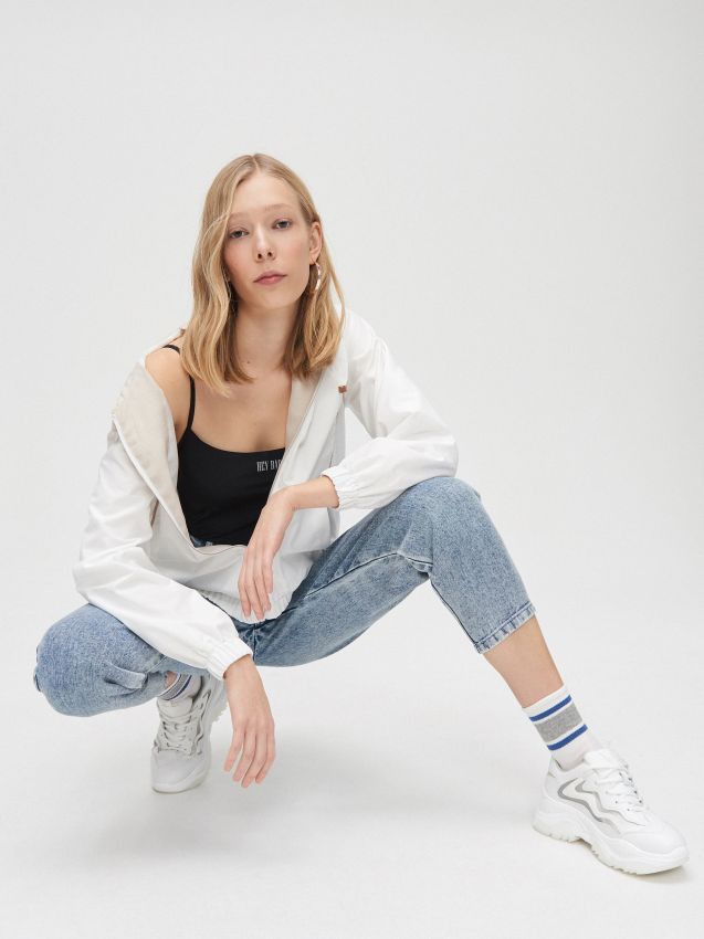 Geacă subțire cu glugă - alb - XL601-00X - CROPP