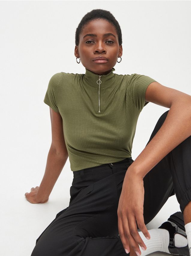 Body cu guler înalt  - verde - XV997-78X - CROPP