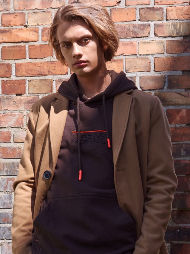 Hanorac cu buzunar marsupiu  - maro - XW450-83X - CROPP