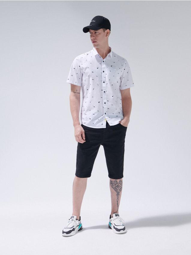 Pantaloni scurți jogger, din denim - negru - YB156-99J - CROPP