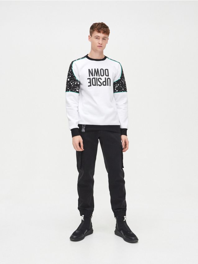 Bluză de trening cu model pe mâneci - alb - YB746-00X - CROPP