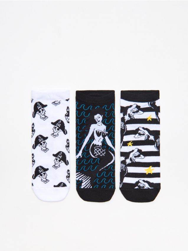 Skarpety z nadrukiem 3 pack - biały - YM036-00X - CROPP