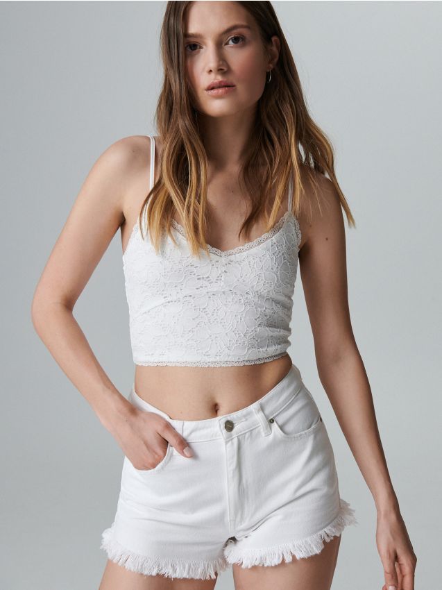 Top scurt de dantelă - alb - ZJ621-00X - CROPP