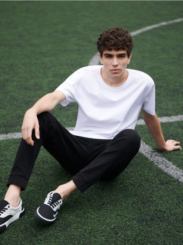 Gładka koszulka - beżowy - AF570-BBB - CROPP