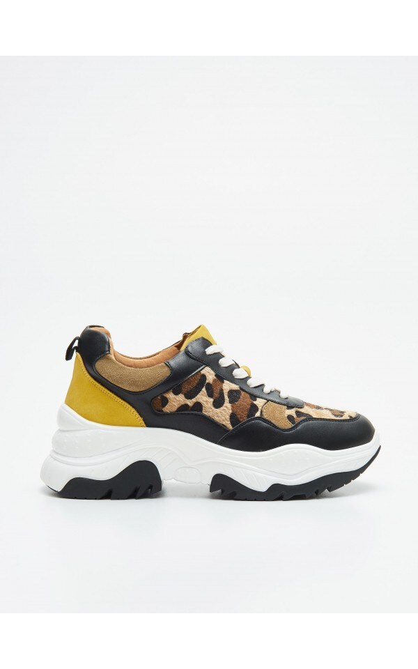 chunky sneakers cropp