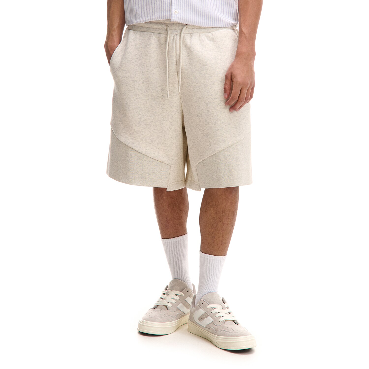 Cropp - Czarne dzianinowe szorty comfort - czarny