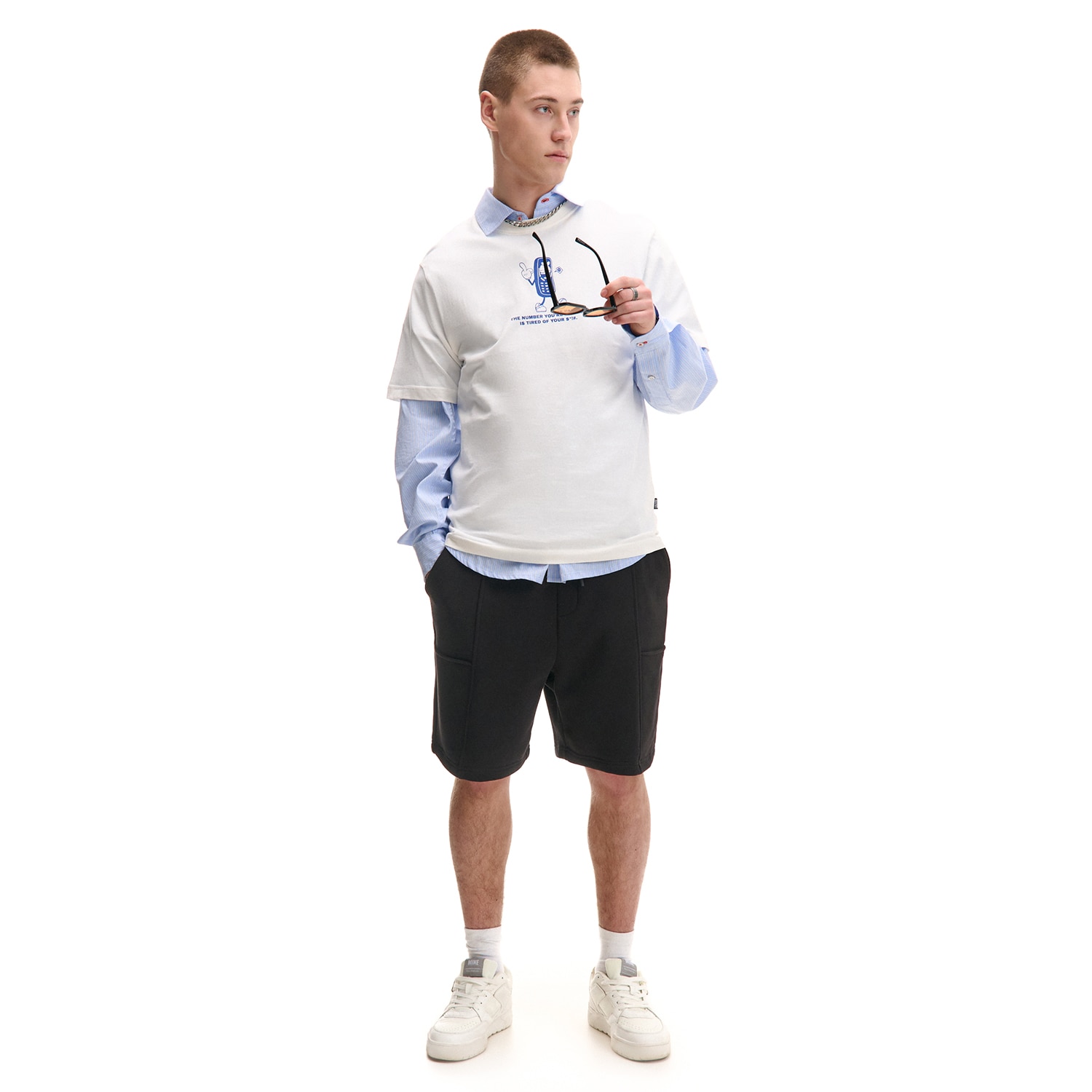 Cropp - Czarne dresowe szorty comfort - czarny
