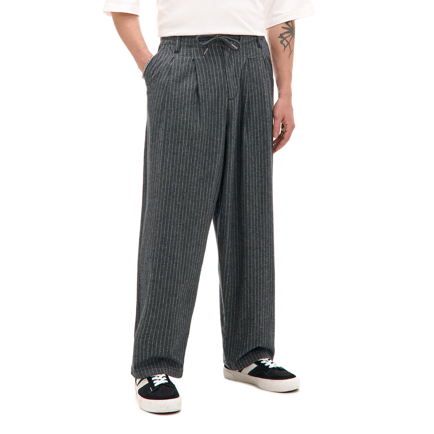 Cropp - Spodnie tailoring - szary