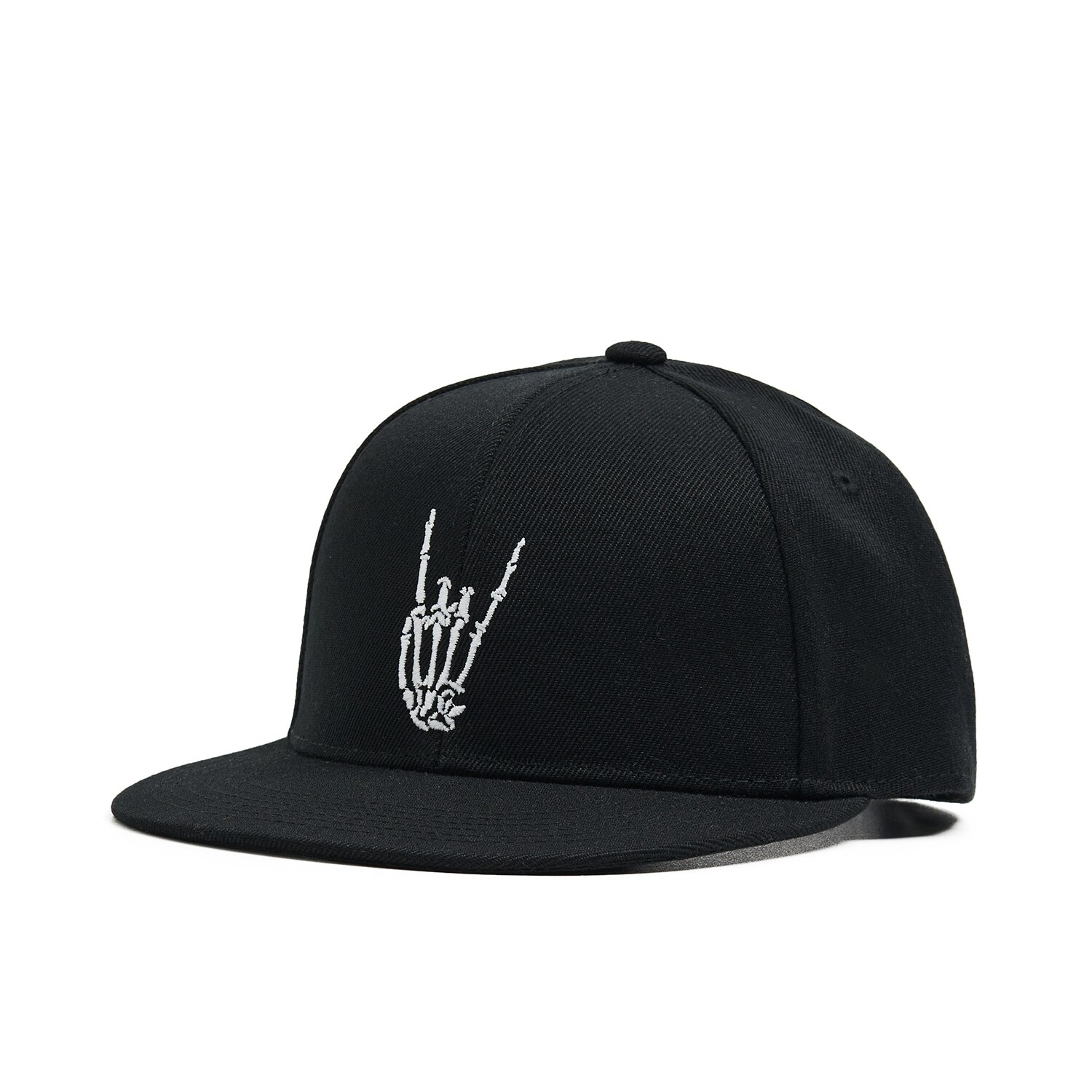 Cropp - Czapka snapback z kościstym haftem - czarny