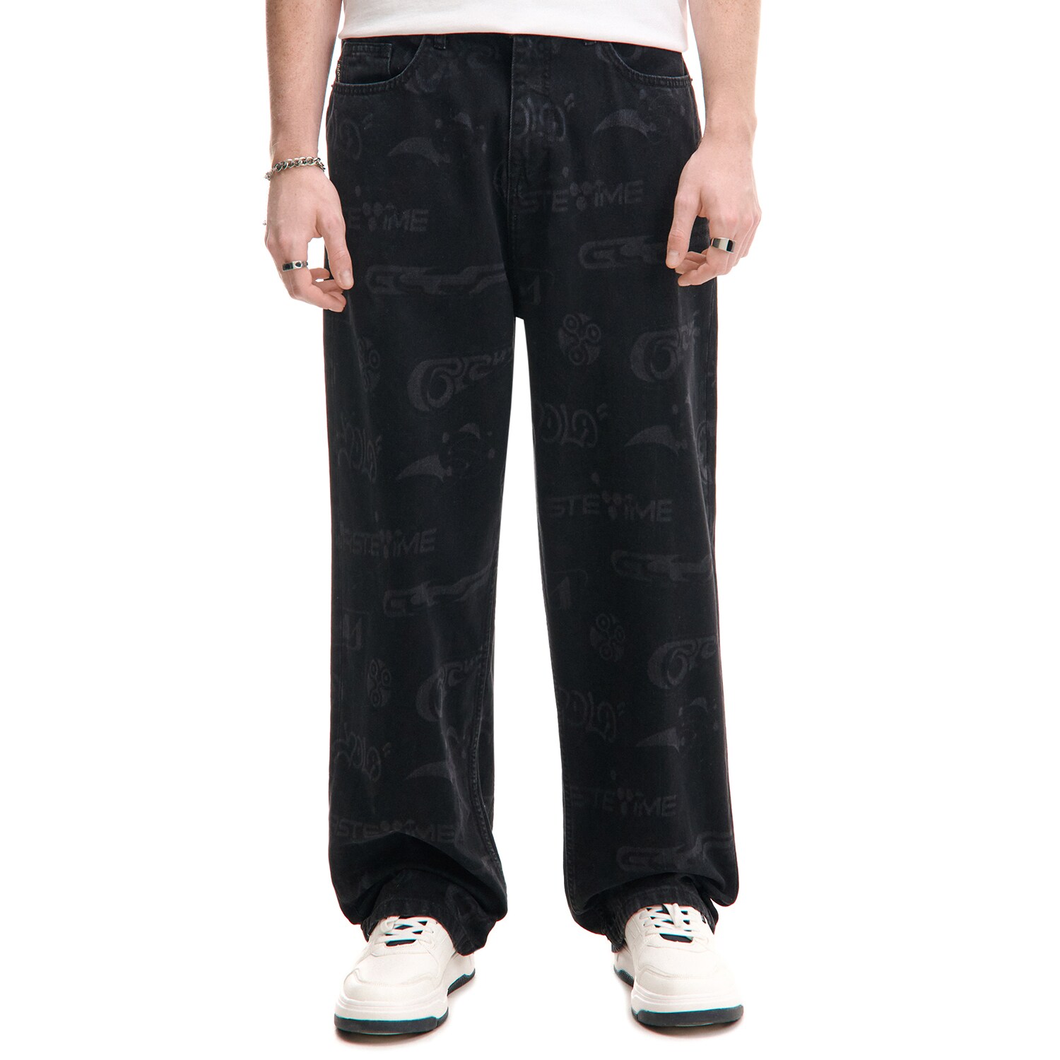 Cropp - Jeansy super baggy z laserowym nadrukiem - czarny
